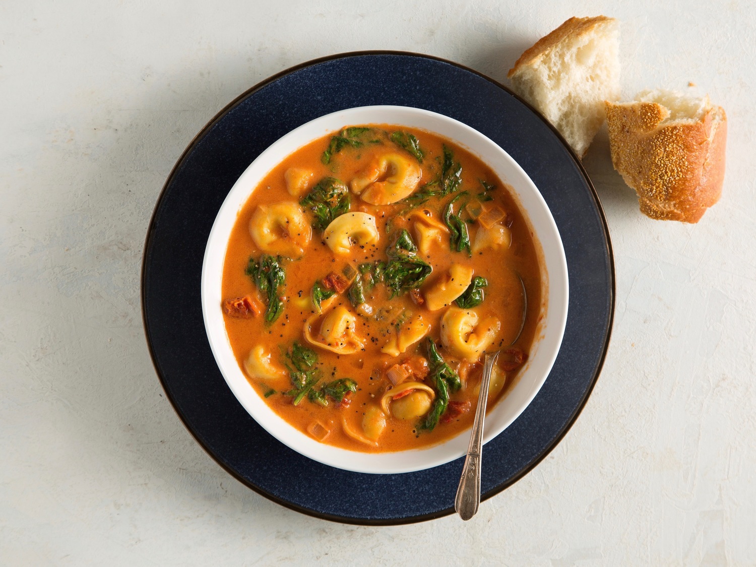 Creamy SunDried TomatoTortellini Soup